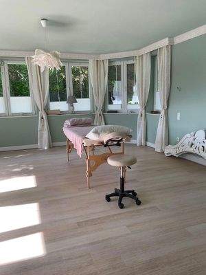 Erker-Zimmer Gartenseite 1.OG