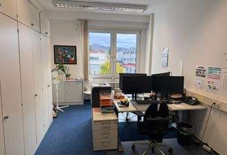 Büro (1)