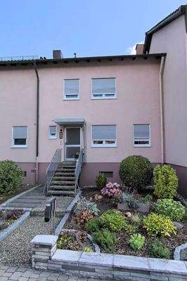 Hausansicht Finkenstrasse 32 in 74861 Neudenau.jpg