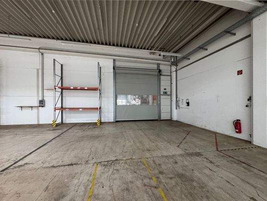 Zugang Halle-Andienung