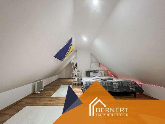 Schlafzimmer Spitzboden