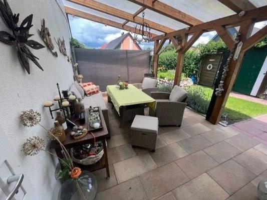 überdachte SitzLounge