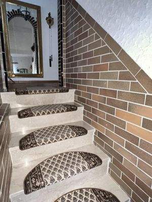 Treppe zum Untergeschoss