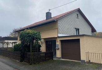 Straßenansicht