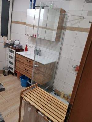 August Bebel Str. 11 EG Dusche.JPG