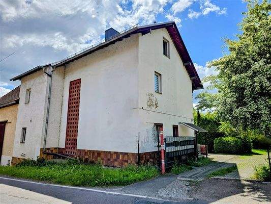 Ansicht Straße/Einfahrt