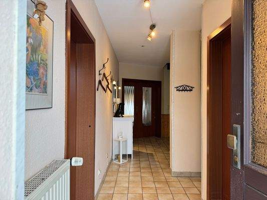 Flur/ Eingangsbereich