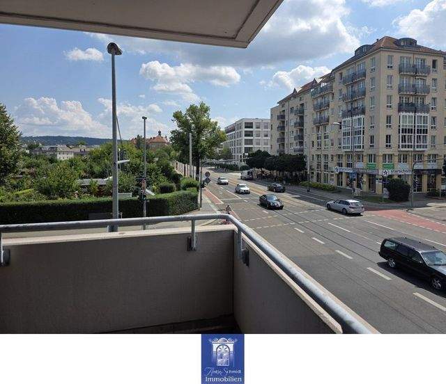 Ideale Wohnung mit Wohlfühlcharakter und großem Balkon! EBK! - Foto 4