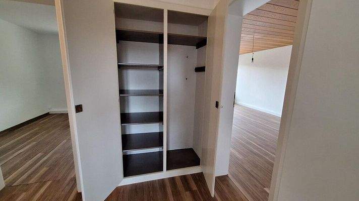 perfekt integriert im Flur