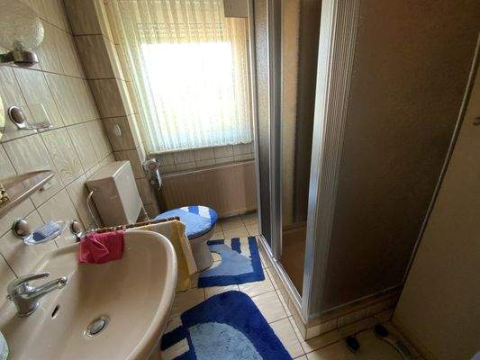 Duschbad im Dachgeschoss