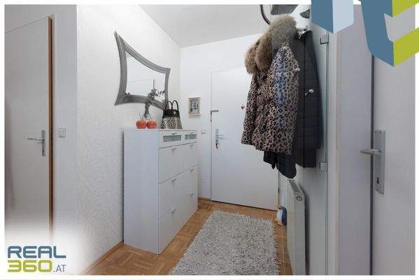 Wohnung 3 | Garderobe