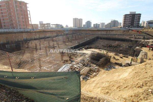 Real Estate in Project with Hotel Room Concept in Antalya Altintas