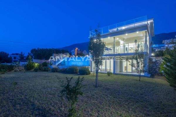 Mountain-View Villa near the Beach in Fethiye Ölüdeniz