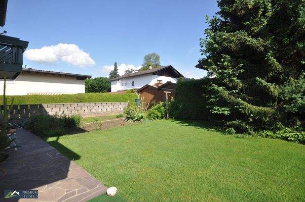 Haus in Wörgl - weiterer Gartenblick