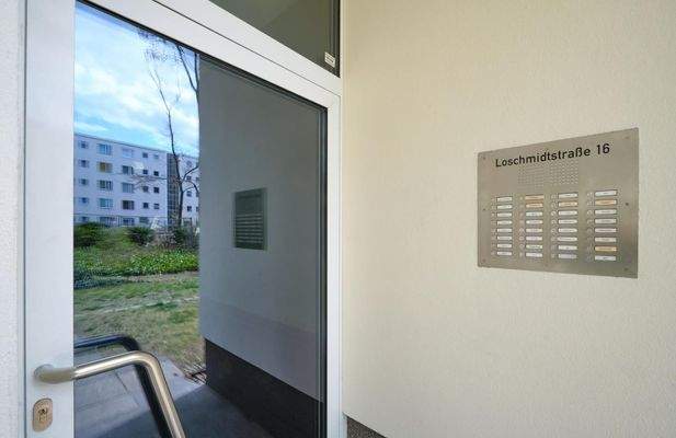 Gepflegtes Mehrfamilienhaus