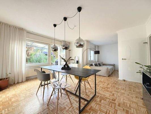 Wohnzimmer + Terrassenzugang