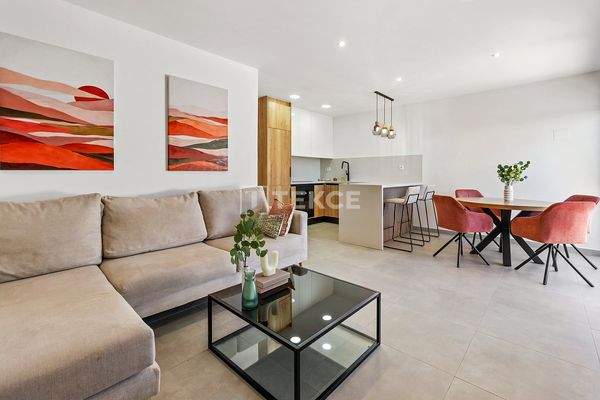 Modern 3 Bedroom Apartments 750 m from the Beach in San Javier