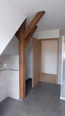 Whg 2 Bad Blick zum Gang.JPG