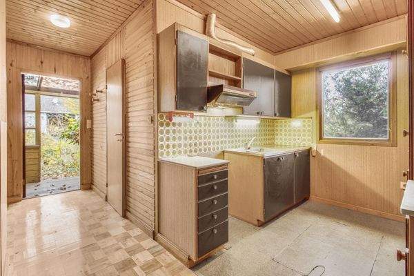 Küche mit Blick zum Eingang