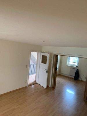 Ess-Zimmer u. Büro EG