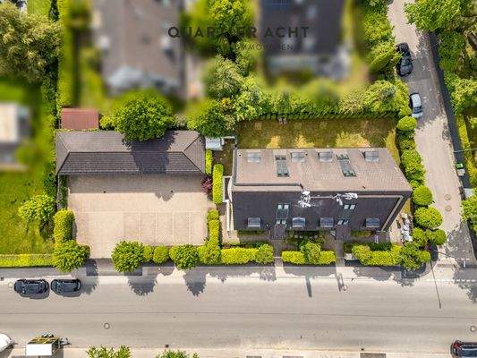 QVIII - BLCIK AUF DAS GRUNDSTÜCK