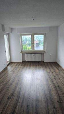 offener Wohn-, Ess- und Küchenbereich