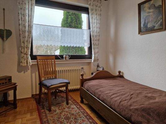 EG - Gästezimmer (ehem. Kinderzimmer)