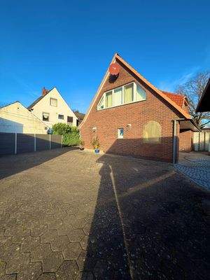 Ansicht Garagenauffahrt