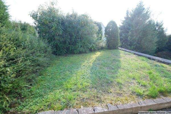 Dachgarten auf dem Garagendach EG