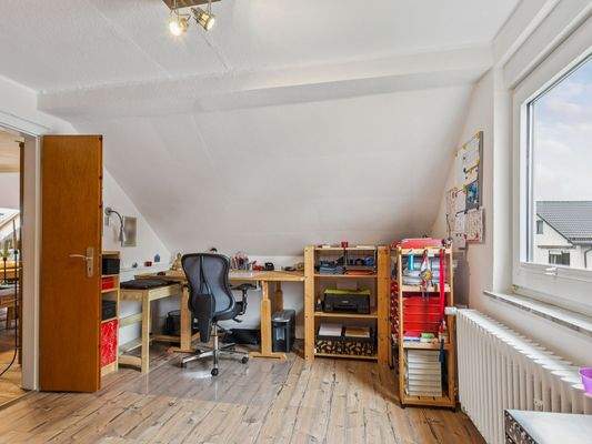 Arbeitszimmer OG
