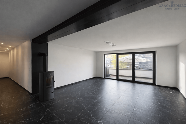 Wohnzimmer mit Kachelofen