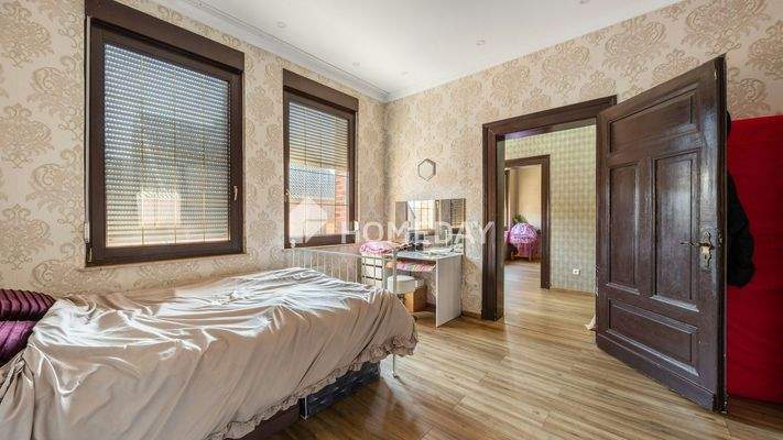 1. OG Schlafzimmer 2