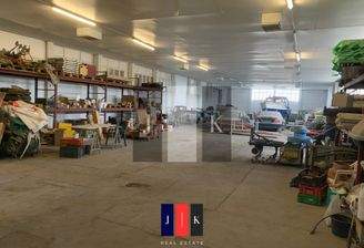 Halle Innenansicht 1