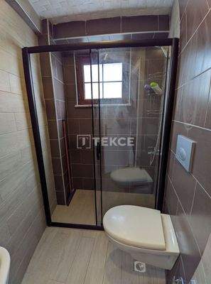 Renovated Building Suitable for Airbnb in Istanbul Fatih