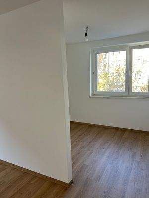 Wandscheibe Trennung Wohnzimmer zu Schlafzimmer 