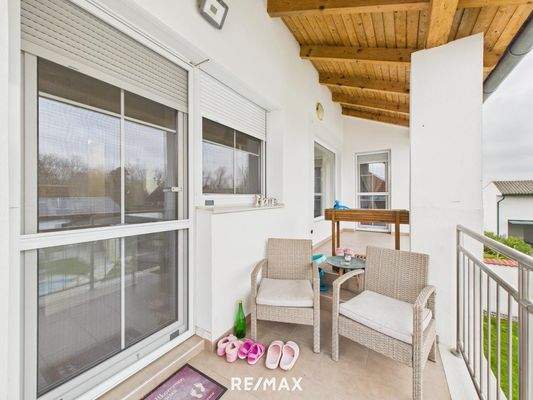 Zweifamilienhaus in Illmitz Balkon OG