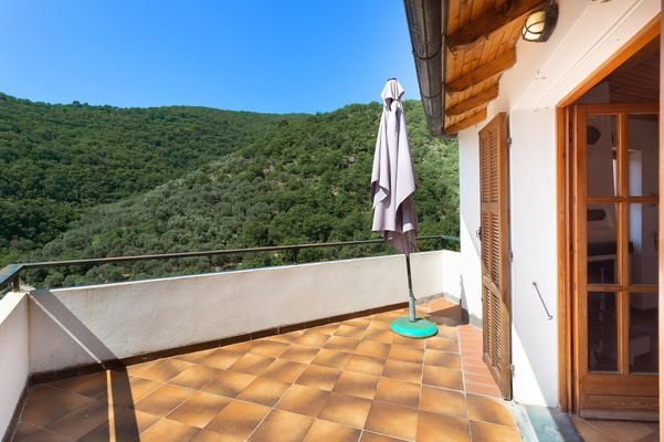 DM907_19 TERRA ITALIA IMMOBILIEN_LIGURIEN_VILLA FA