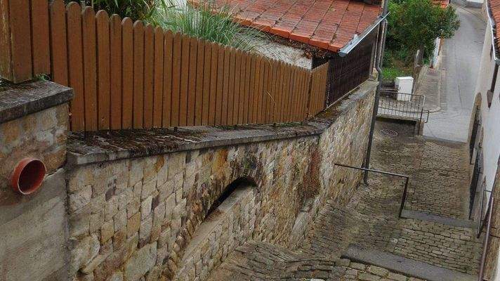 Railchen am Kelterhaus