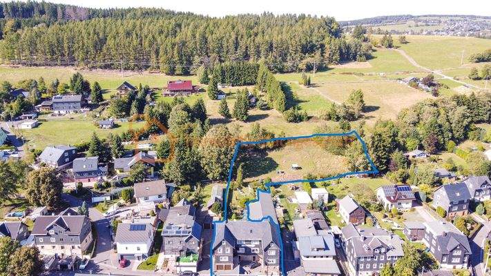 Wohn- und Geschäftshaus