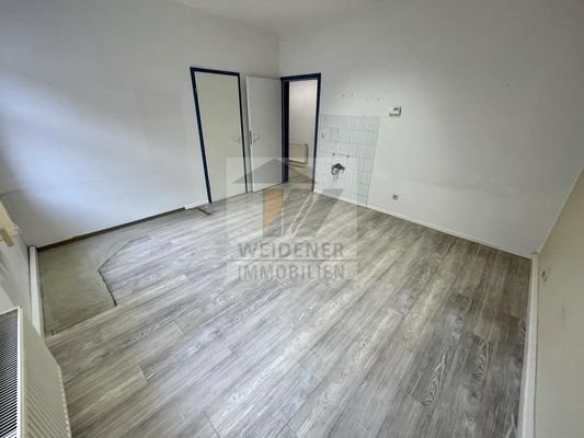 Büro links vorne