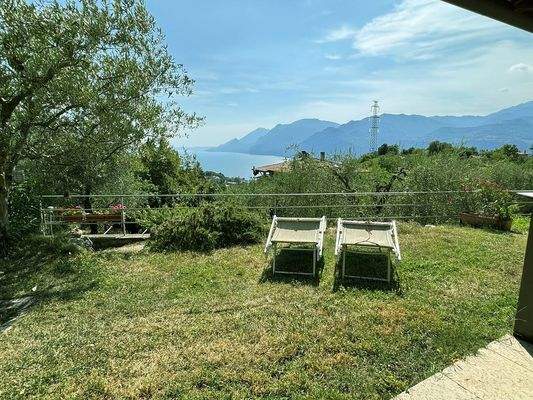 Portico e giardino piano terra 1.4.JPG