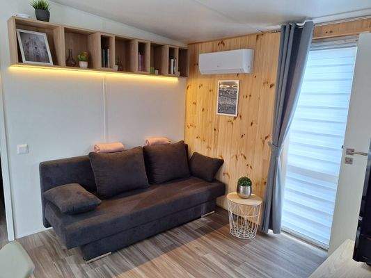 PHOTO-2024-09-21-13-39-36 (4).jpg