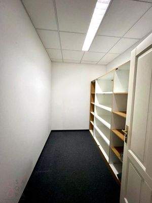 aebdb06f-b408-4000-9f53-1abdb01724f6