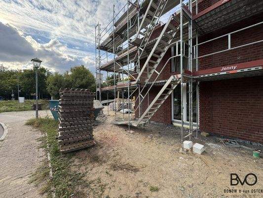 Ihr entsteht Ihre Gartenfläche