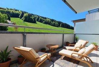 HP1-3-Zimmer-Wohnung-Hof-Balkon mit Aussicht