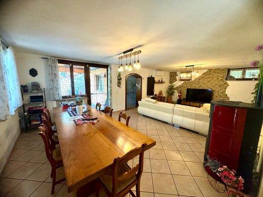 WhatsApp Image 2025-05-21 at 18.34.40.jpeg