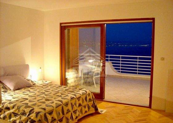 Schlafzimmer_Wohnung im 2.OG