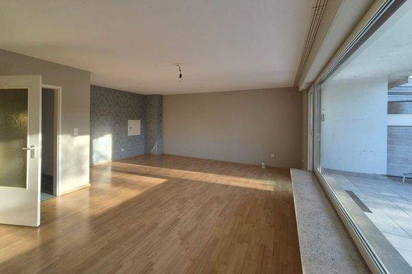 Großes Wohn-Esszimmer