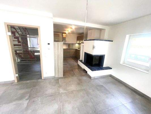 Essbereich mit Kamin