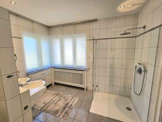 Badezimmer OG